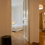 Apartamento Neoclassical *