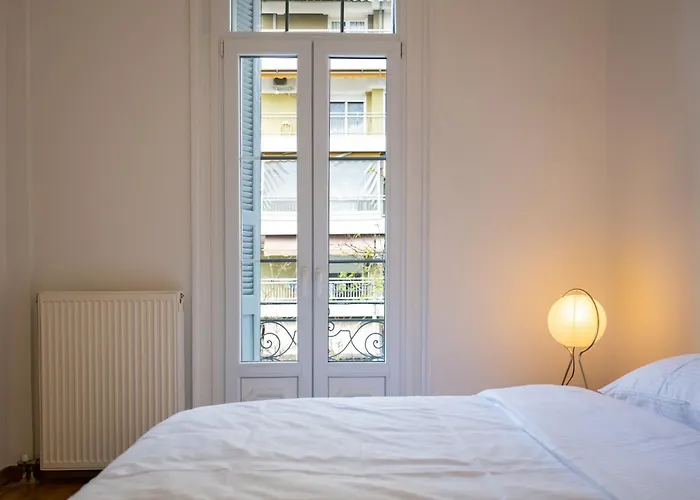 Apartment Neoclassical *
