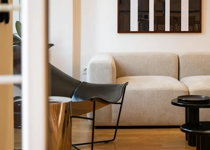 Neoclassical Apartament *